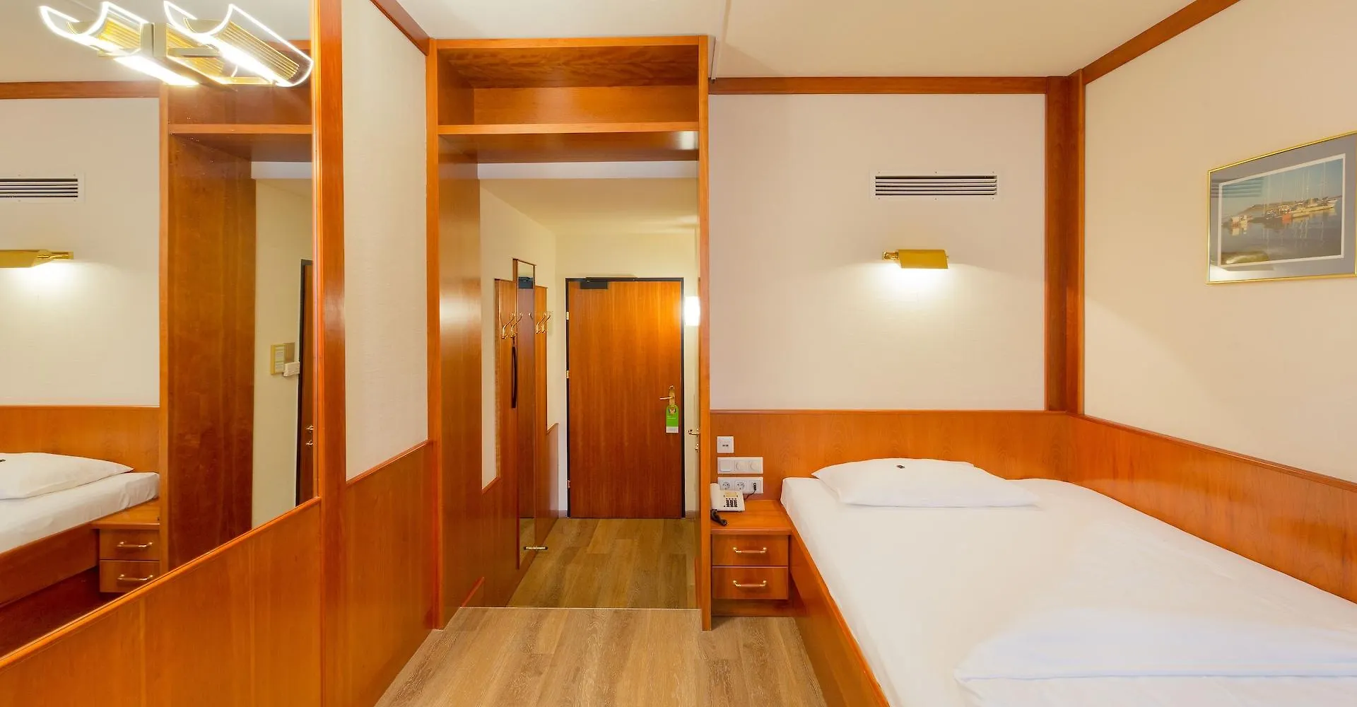 Vienna Sporthotel Hotel